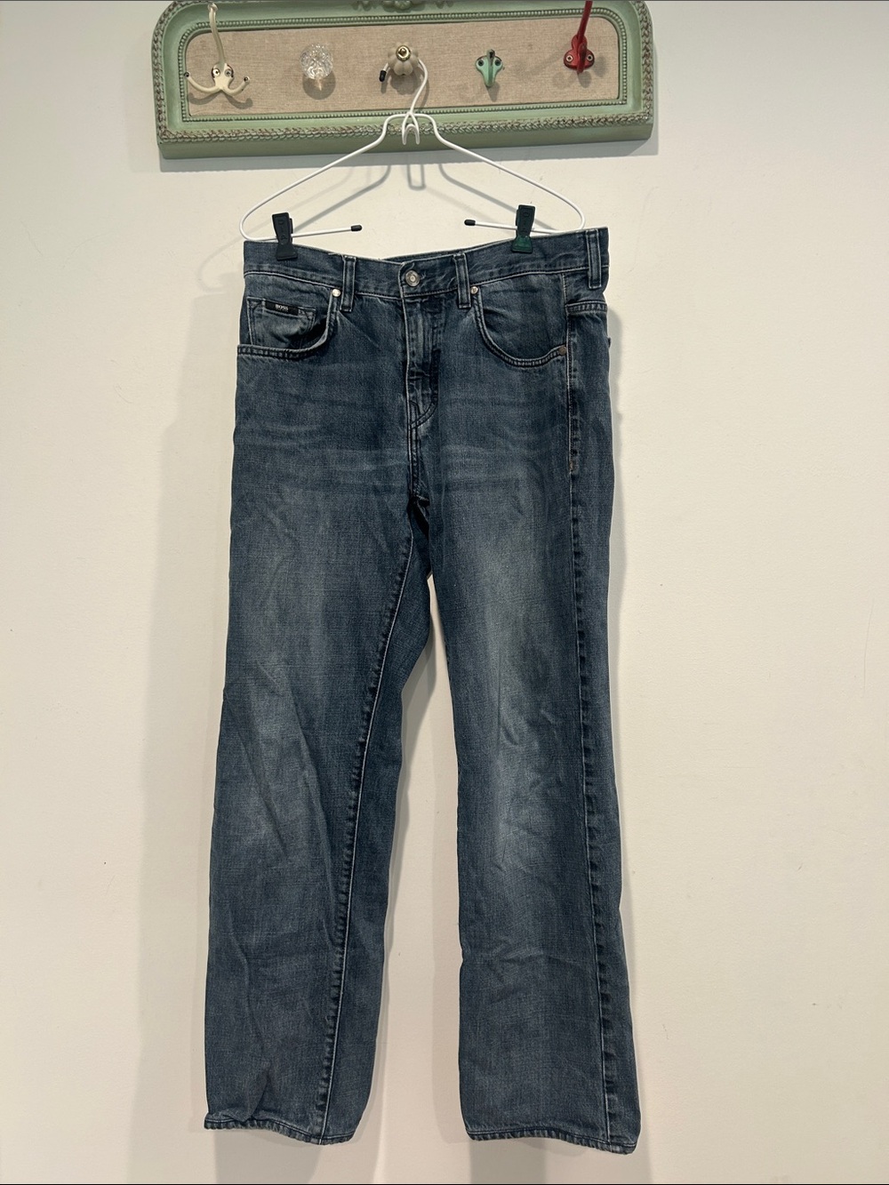 Boss Hugo Boss 34/32 Men's Straight leg denim Jeans in Washed Blue casual